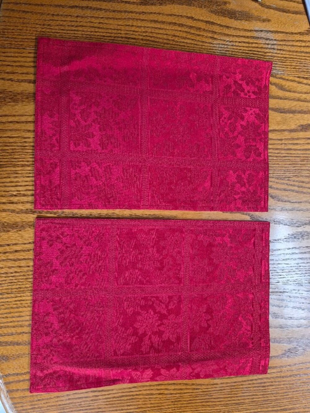 2 Red Textured Poinsettia Designed Placemat Set